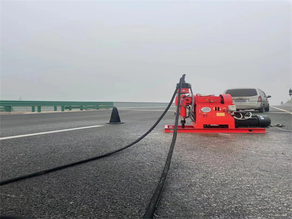 岚山马路路基路面开裂下沉注浆加固灌浆